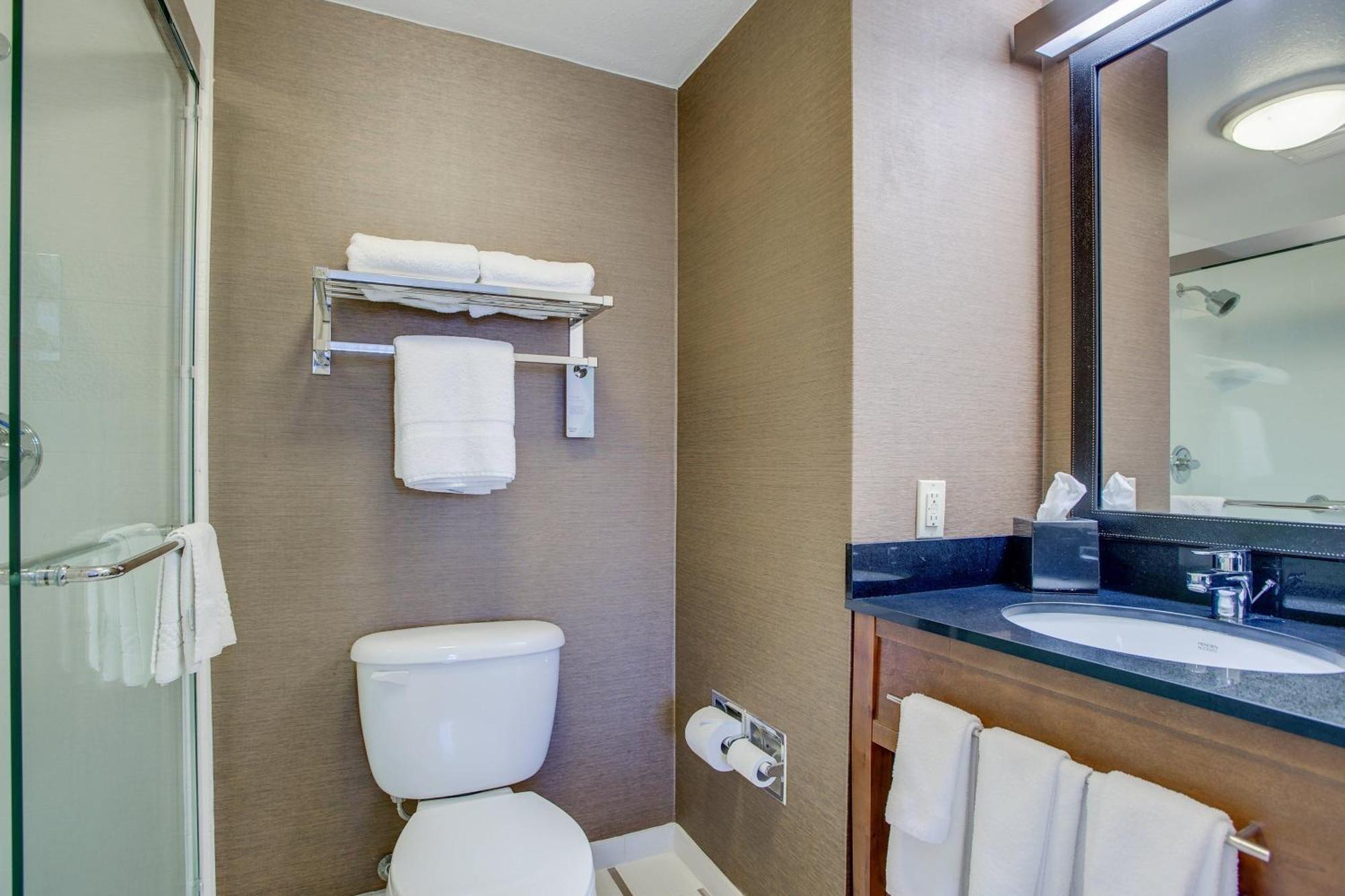 Fairfield Inn Portsmouth Seacoast Exterior foto